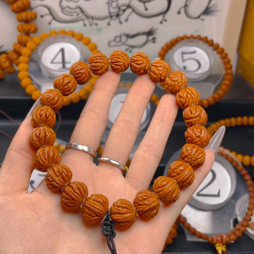 吊坠文玩核桃1.555555