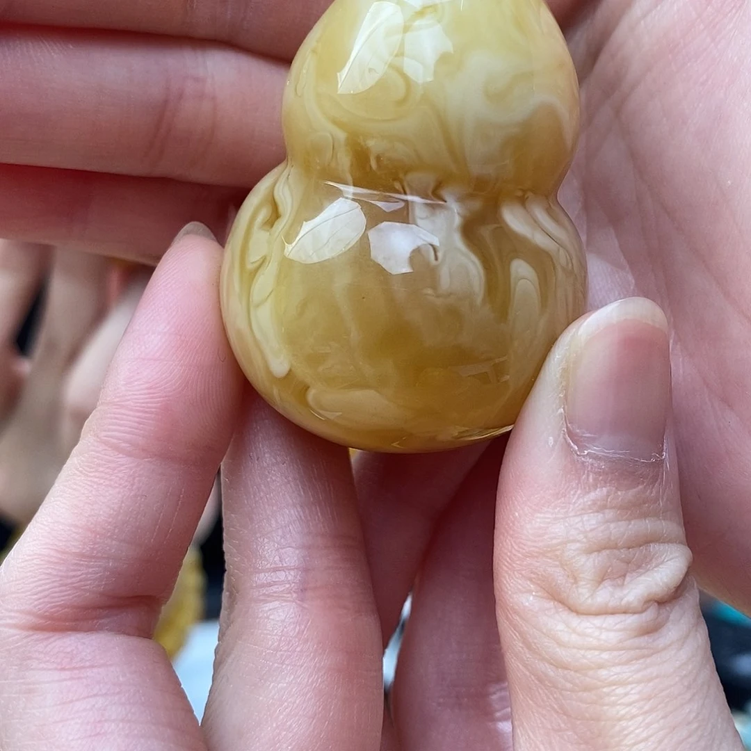 裸石琥珀未镶嵌1