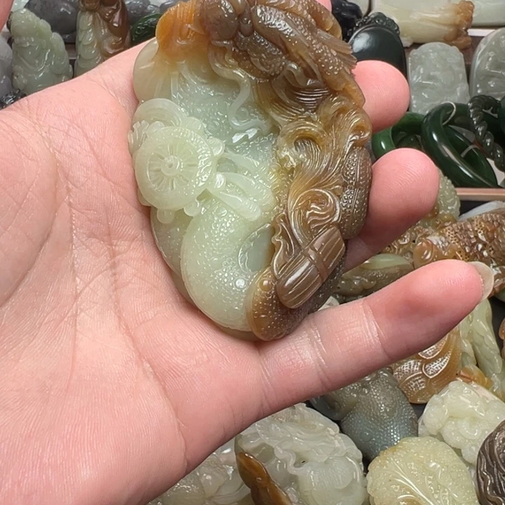 未镶嵌和田玉把件
