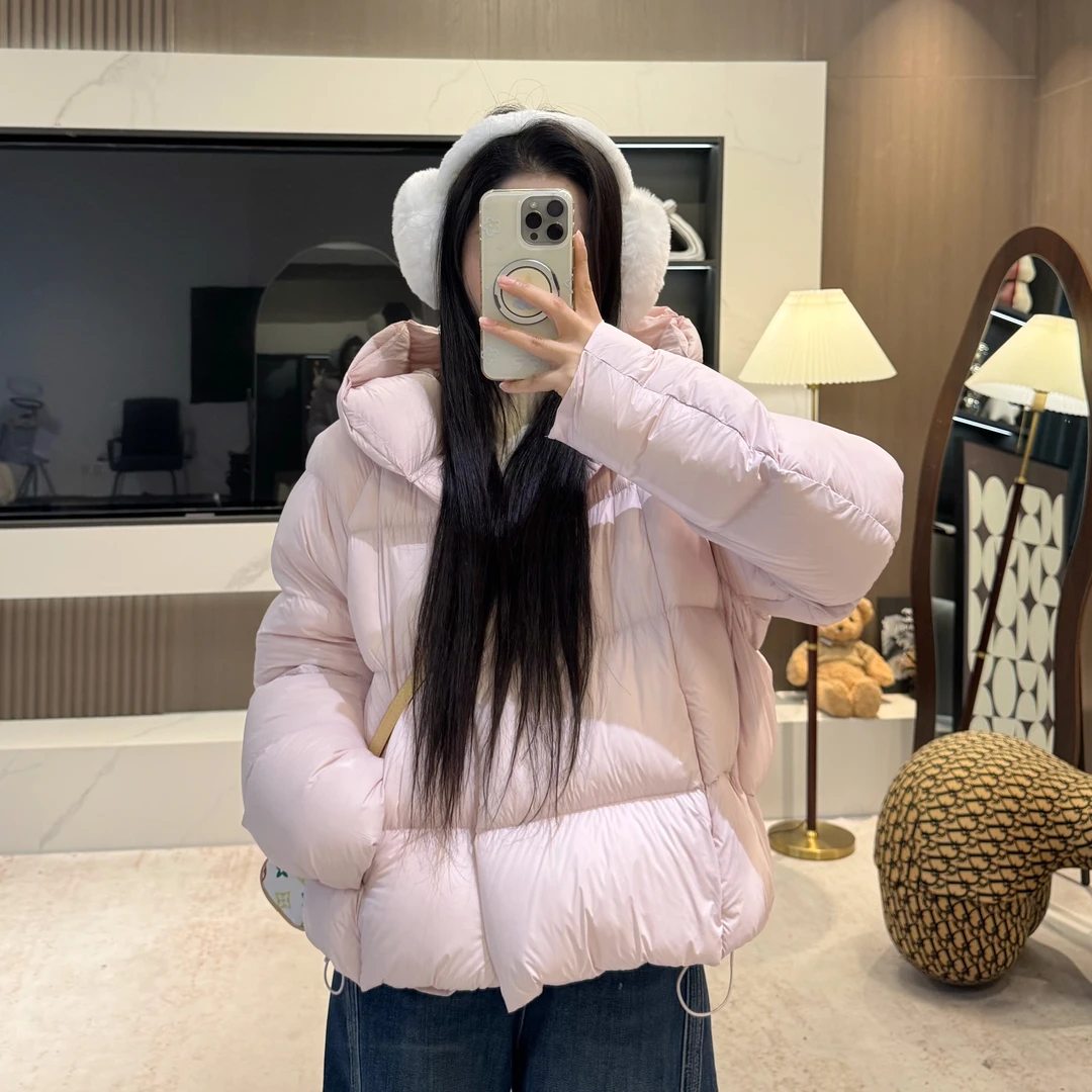 宿慕SUMU设计款纯色95白鸭绒连帽羽绒服10-22时尚保暖羽绒服9006