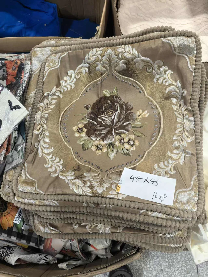 《厚广家》3楼45×45卡其色提花抱枕套 发1对 不挑款