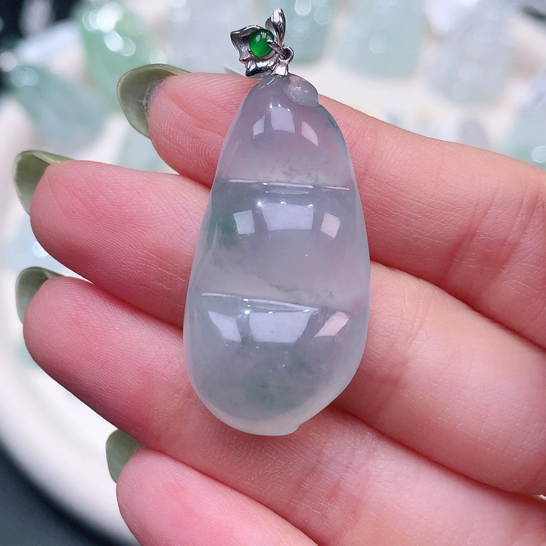 颈饰18K金镶嵌翡翠34.7-17.7-8.7