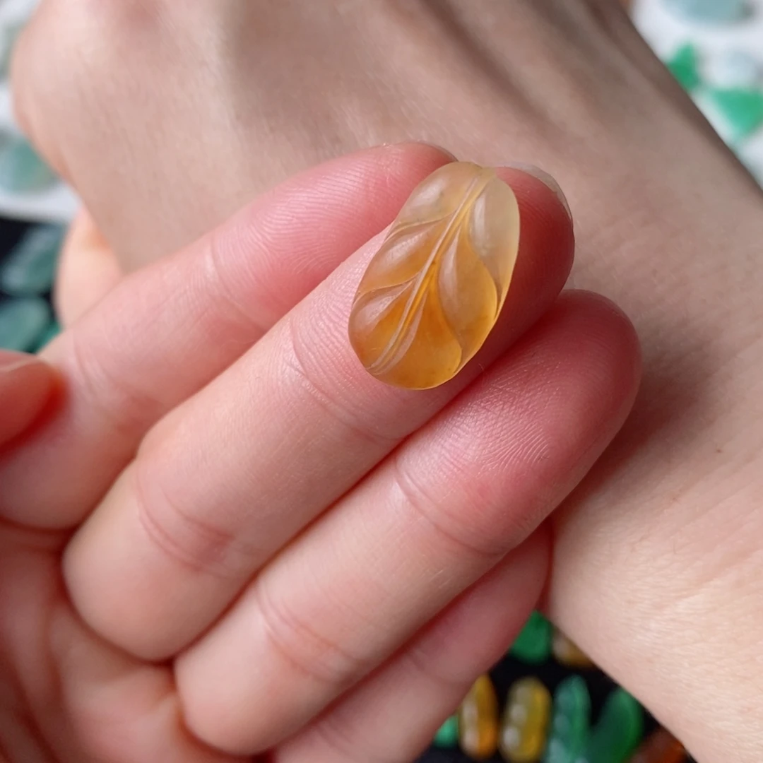 未镶嵌定制翡翠树叶