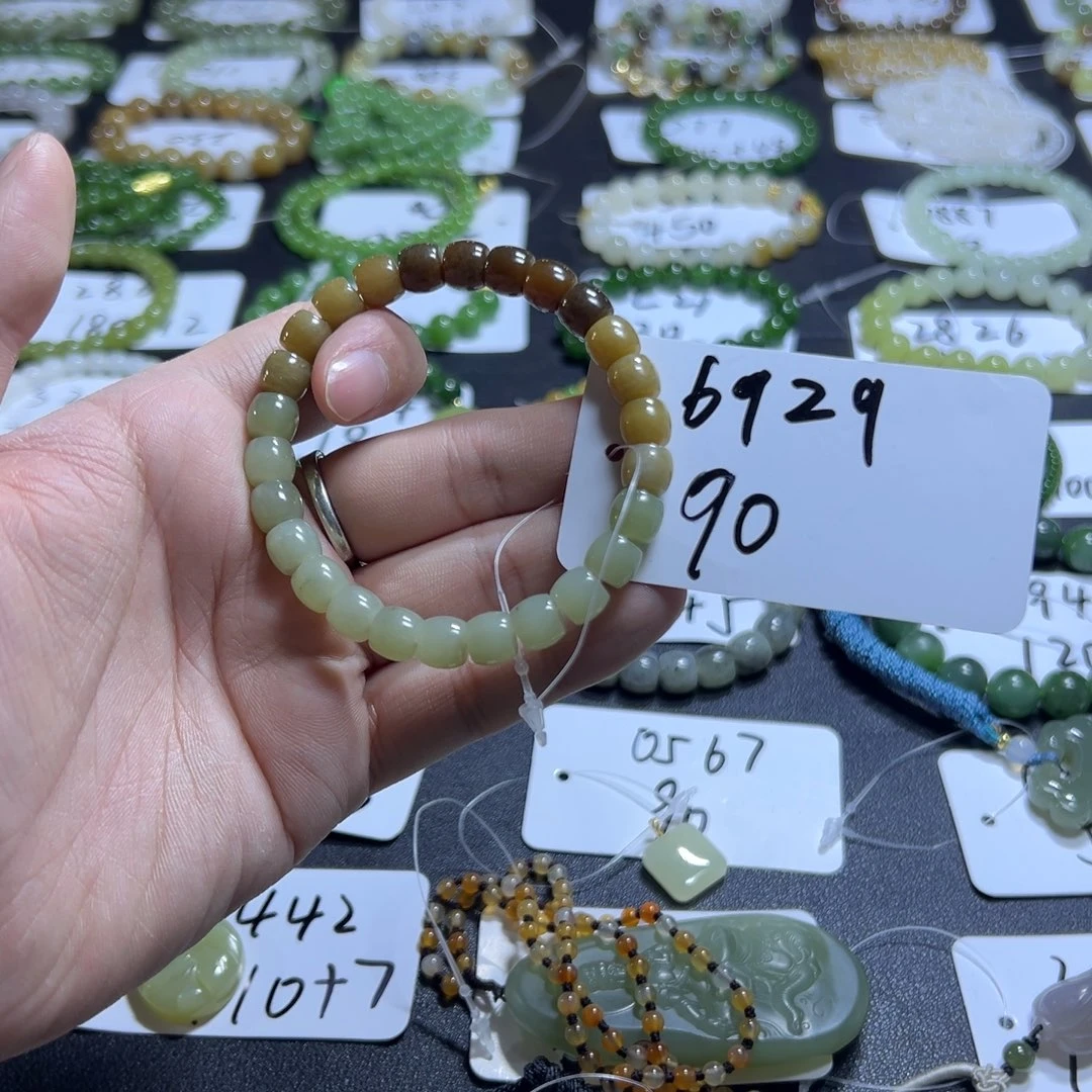 和田玉未镶嵌手串6929