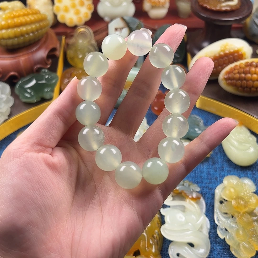 蛇纹石玉合金颈饰