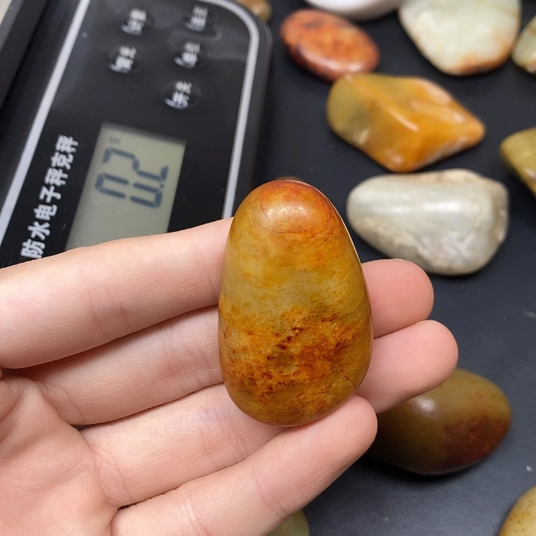 和田玉（糖玉）未镶嵌挂件