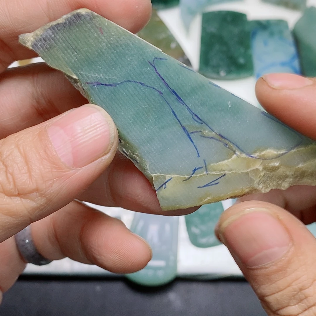 定制翡翠未镶嵌翡翠