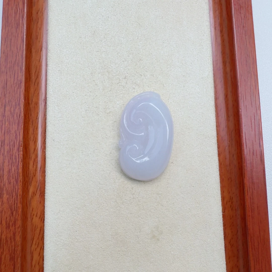 颈饰未镶嵌翡翠孤品