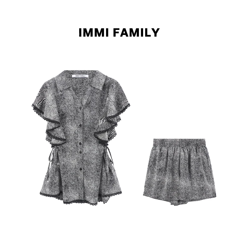 “慵懒假日”蕾丝花边拼接印花气质时尚修身衬衫短裤套装