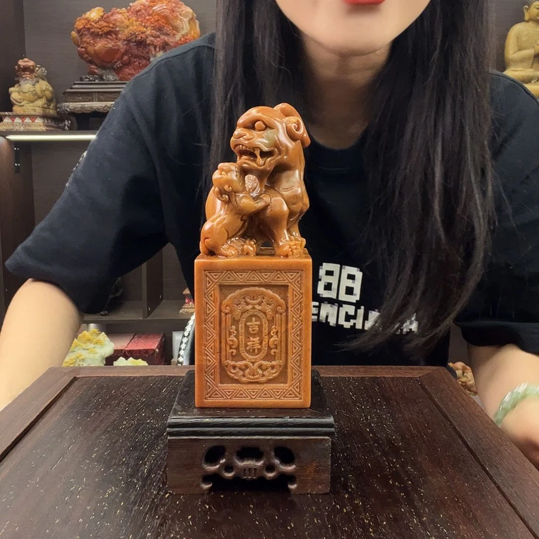 寿山石。。。。。。。。。。。。。。。。。