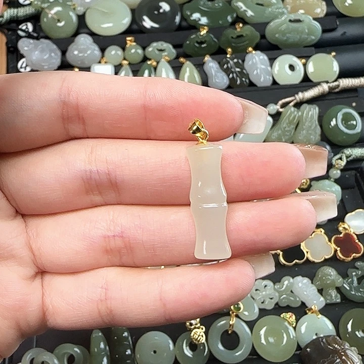 和田玉银S925镶嵌颈饰