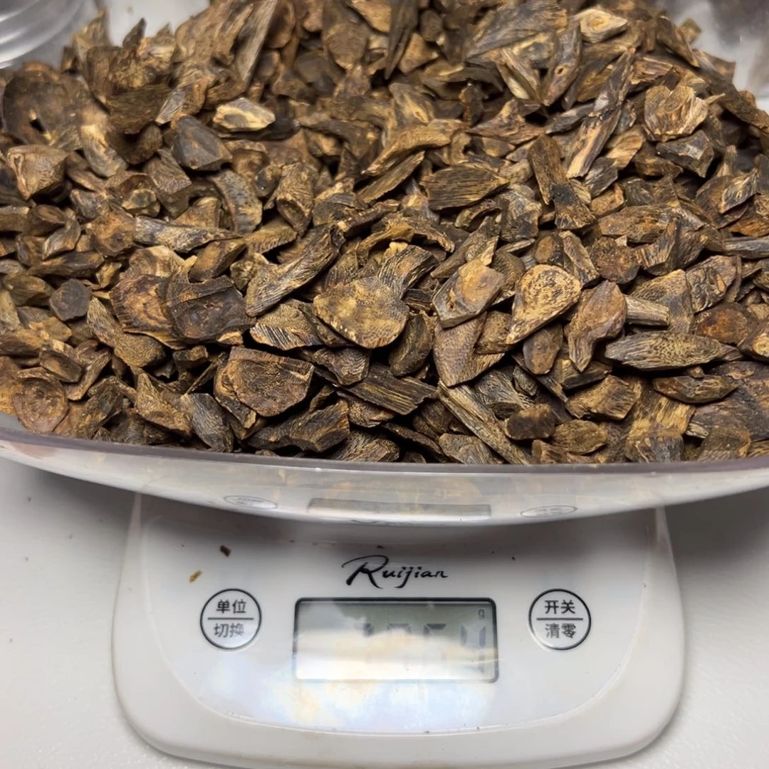 树脂制品金**山海南树丁396克