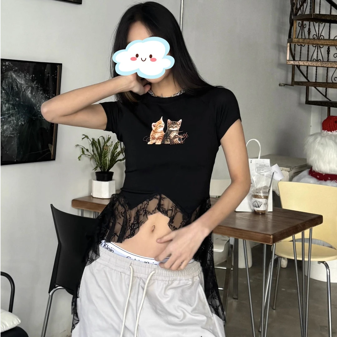 甜美蕾丝拼接短袖T恤女春夏新款设计感修身短款打底衫上衣