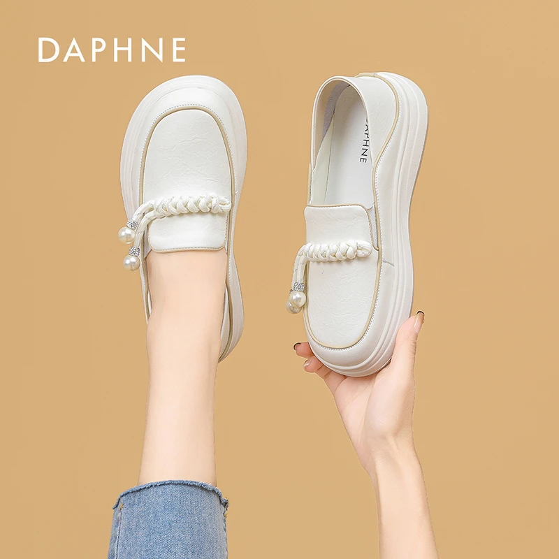 达芙妮乐福鞋2025新款秋季女款一脚蹬舒适百搭板鞋休闲平底鞋单鞋