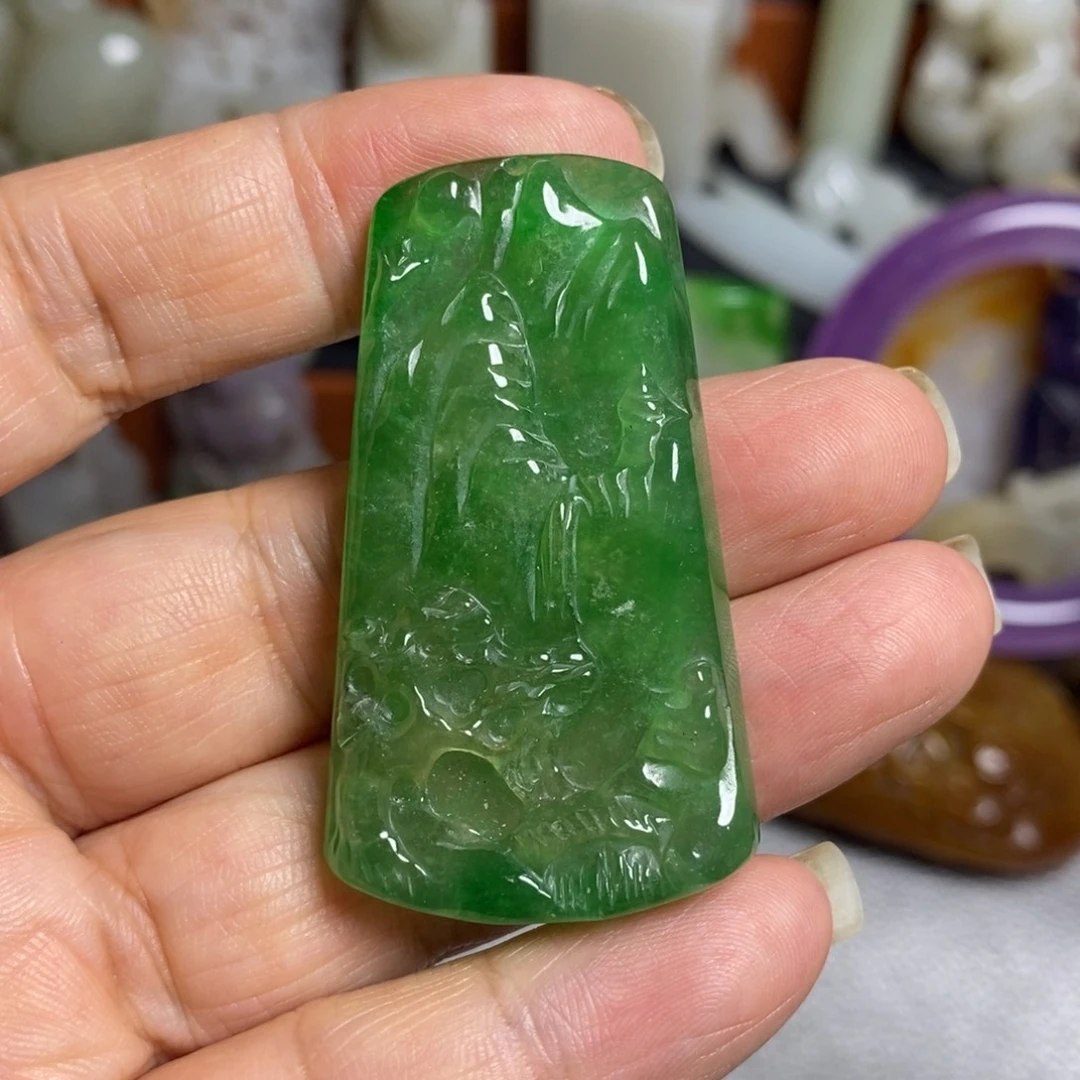 颈饰未镶嵌和田玉（糖玉）