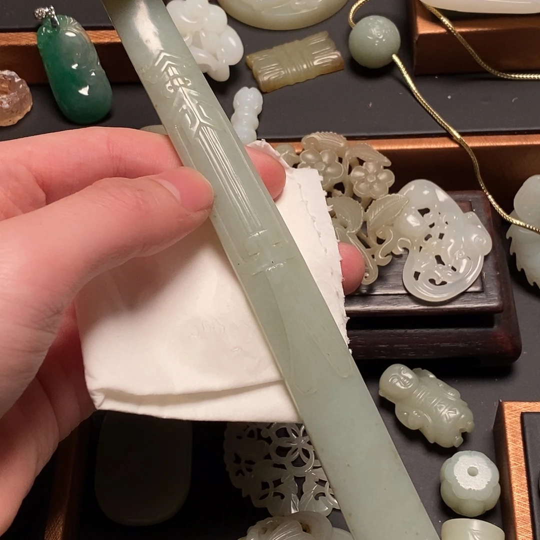 阿***文和田玉未镶嵌挂件