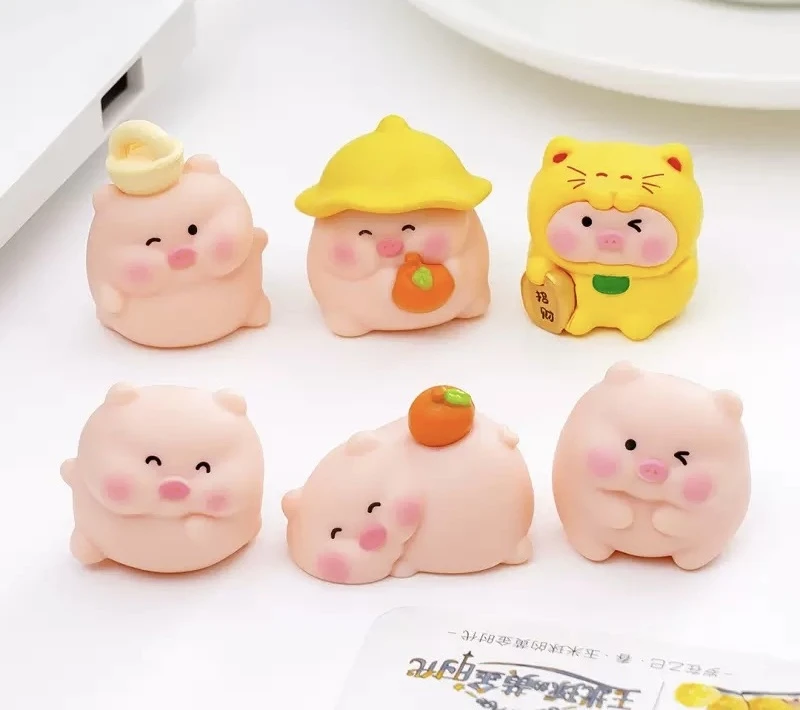 【对对碰】可爱招财小黄帽小猪diy网红手工装饰品车载桌面摆件创意