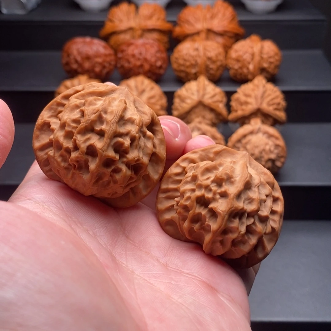 把件文玩核桃45尺全品野生龙鳞狮子头