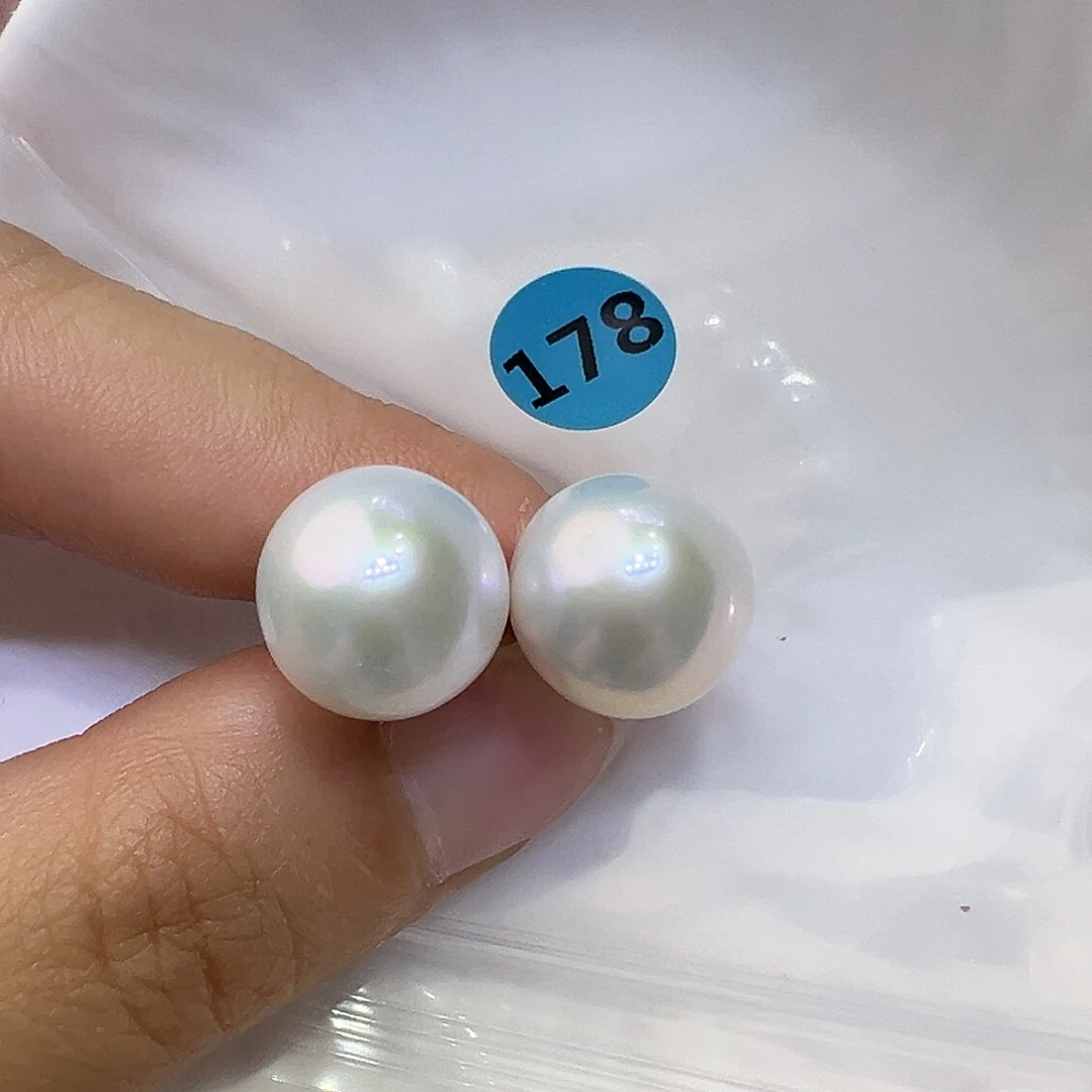 淡水珍珠银S925镶嵌耳饰