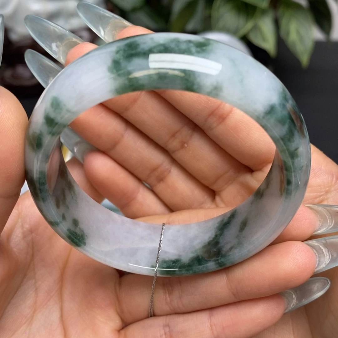 翡翠未镶嵌手镯天然