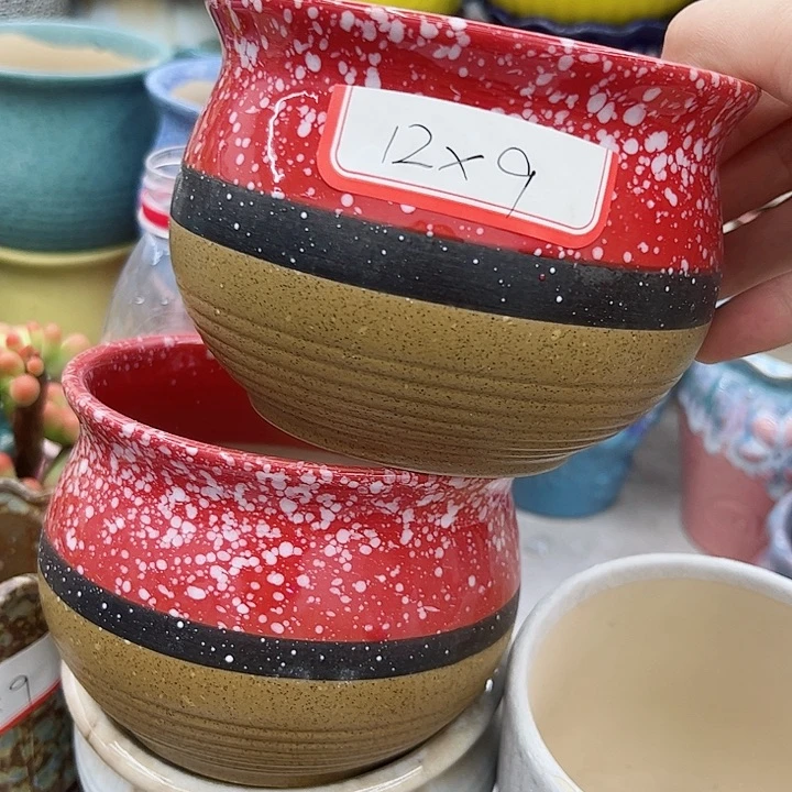 多肉绿植陶瓷花盆9.9包邮，有孔