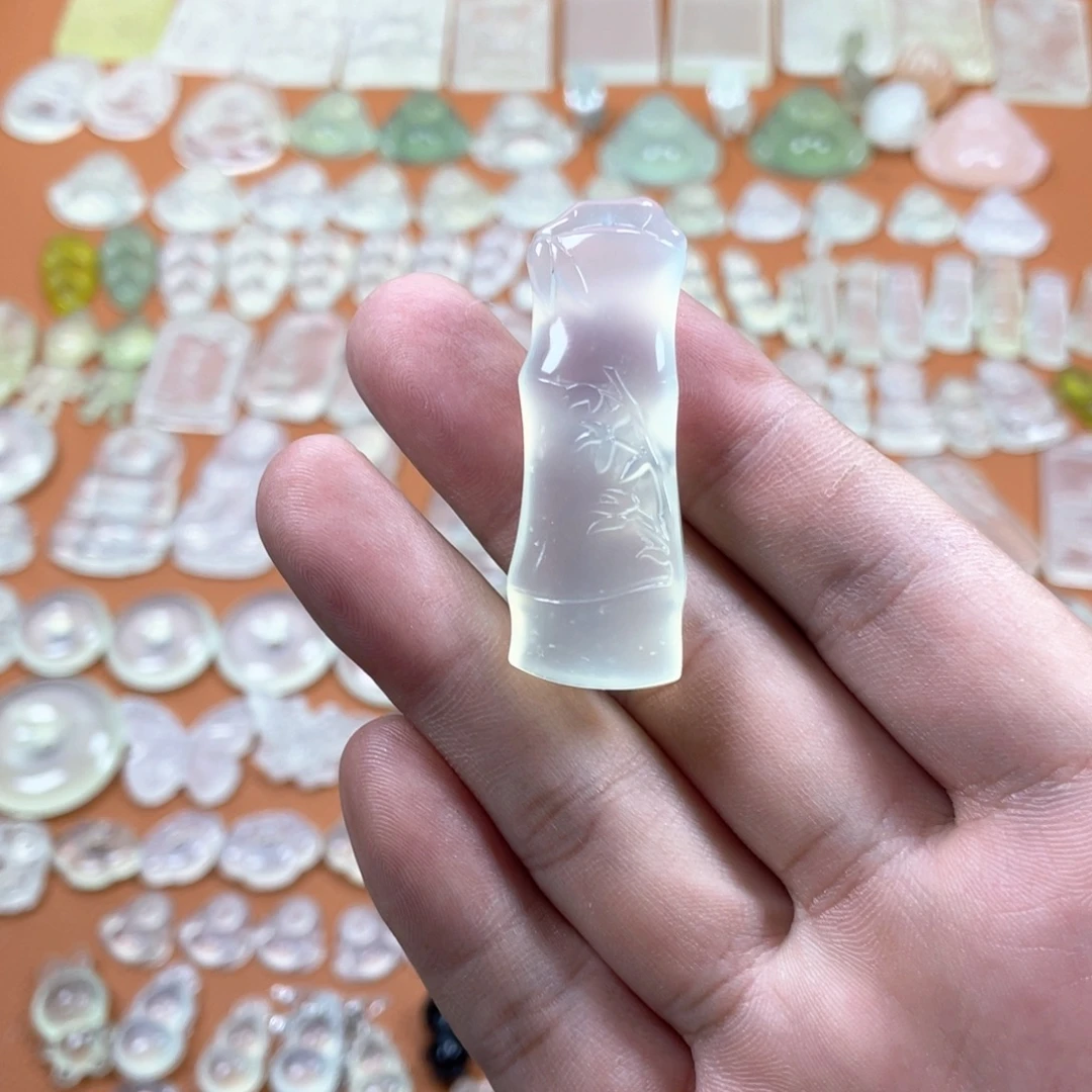 蛇纹石玉未镶嵌多样性随机发一