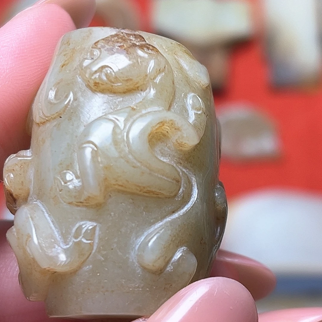 未镶嵌和田玉（糖玉）挂件