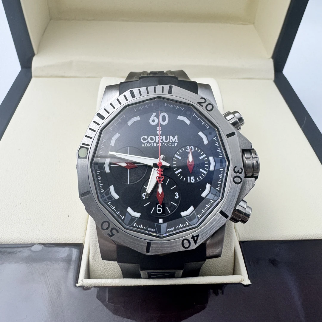 95新 CORUM/昆仑表 海军上将系列/表径46mm