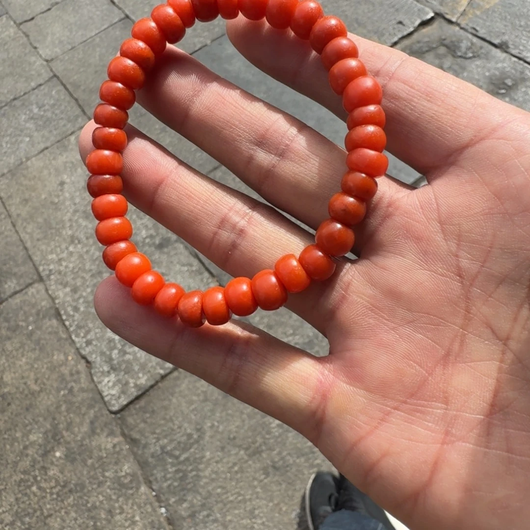小***茗南红玛瑙未镶嵌手链