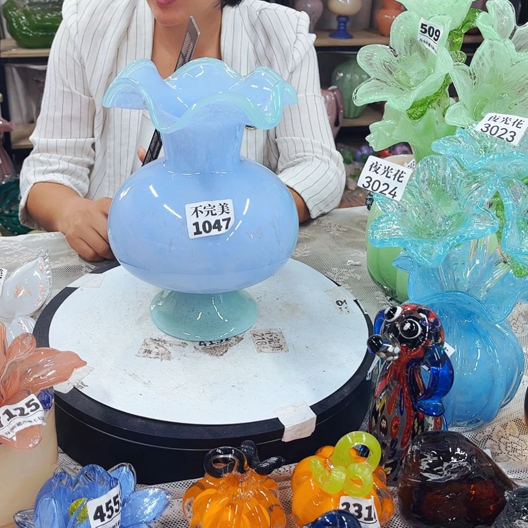 1047 家悦琉璃工艺品不完美