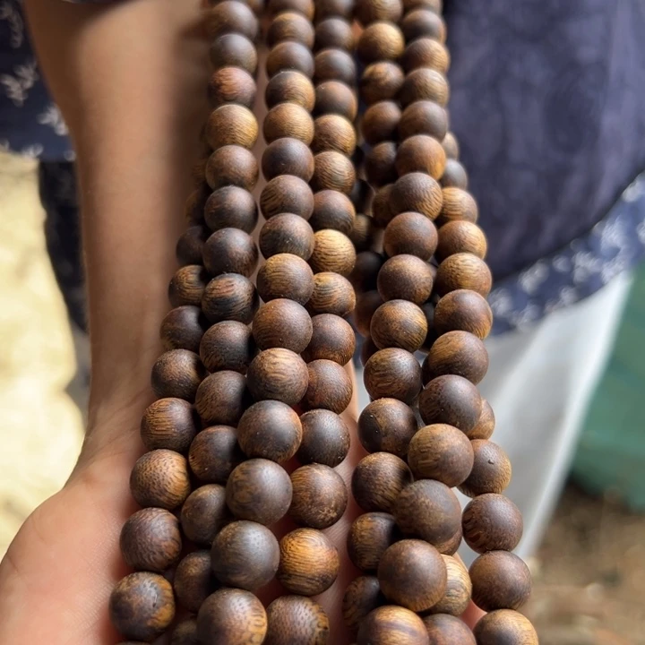 手串沉香红土乌身49克卡10多样性发1串