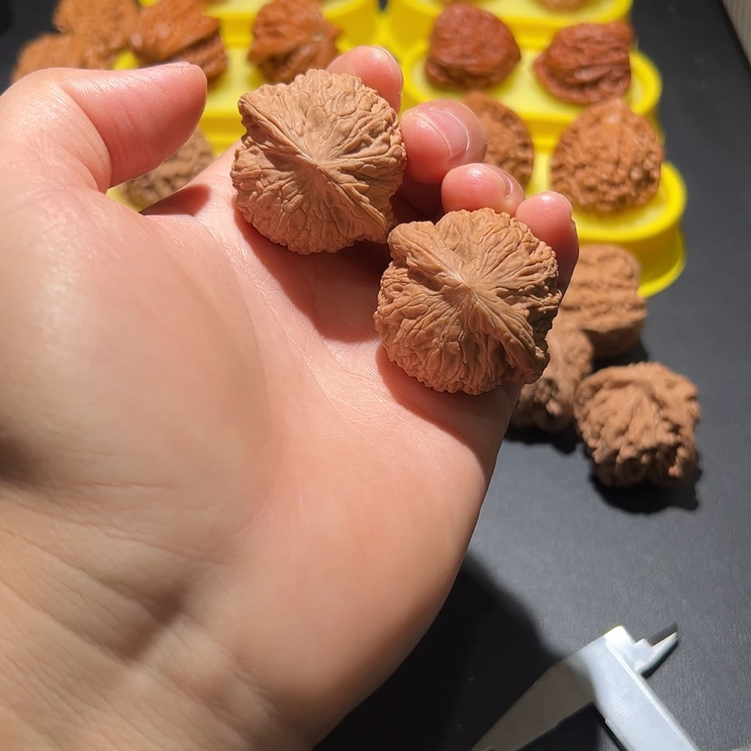 核桃绣球 文玩核桃