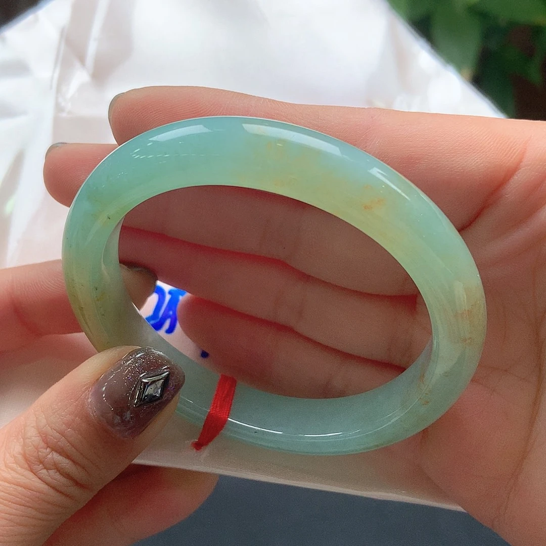 翡翠未镶嵌手镯2号53贵妃