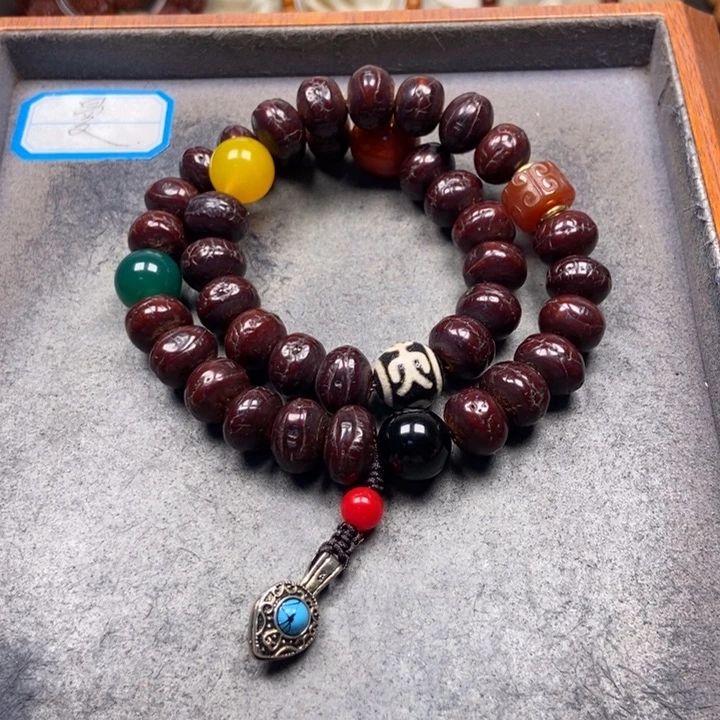 凤眼菩提吊坠菩提