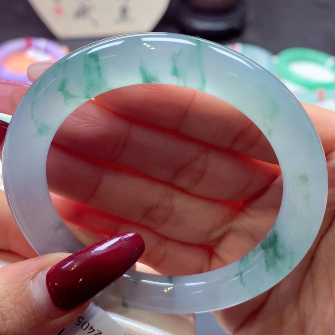 翡翠手镯（贵妃镯）未镶嵌圆条37号66