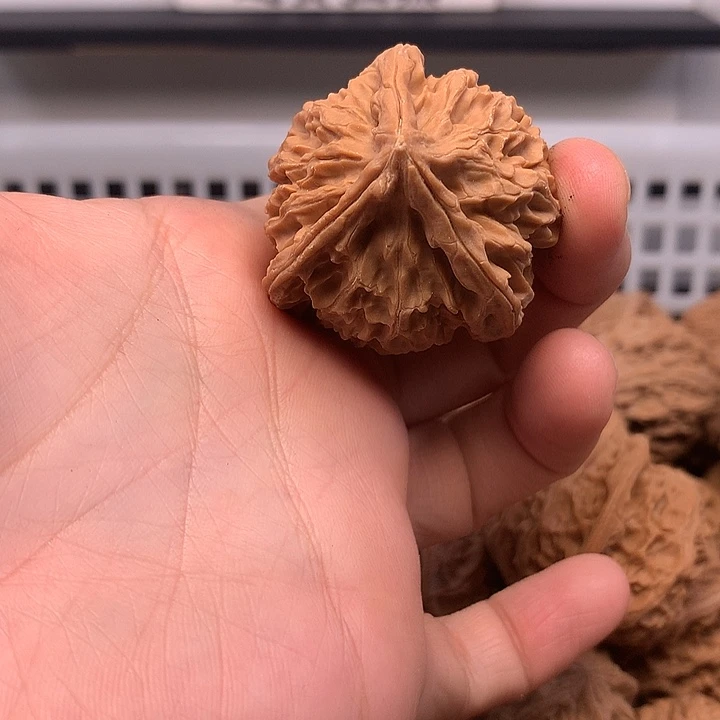 皓***雪文玩核桃吊坠文玩核桃