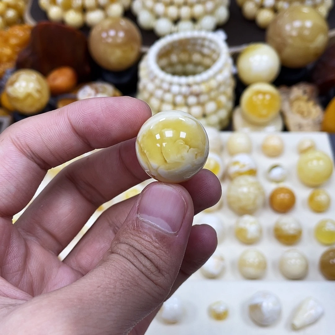 蜜蜡未镶嵌珠宝奇石21.8mm【溶洞妖花金瓷白】圆珠