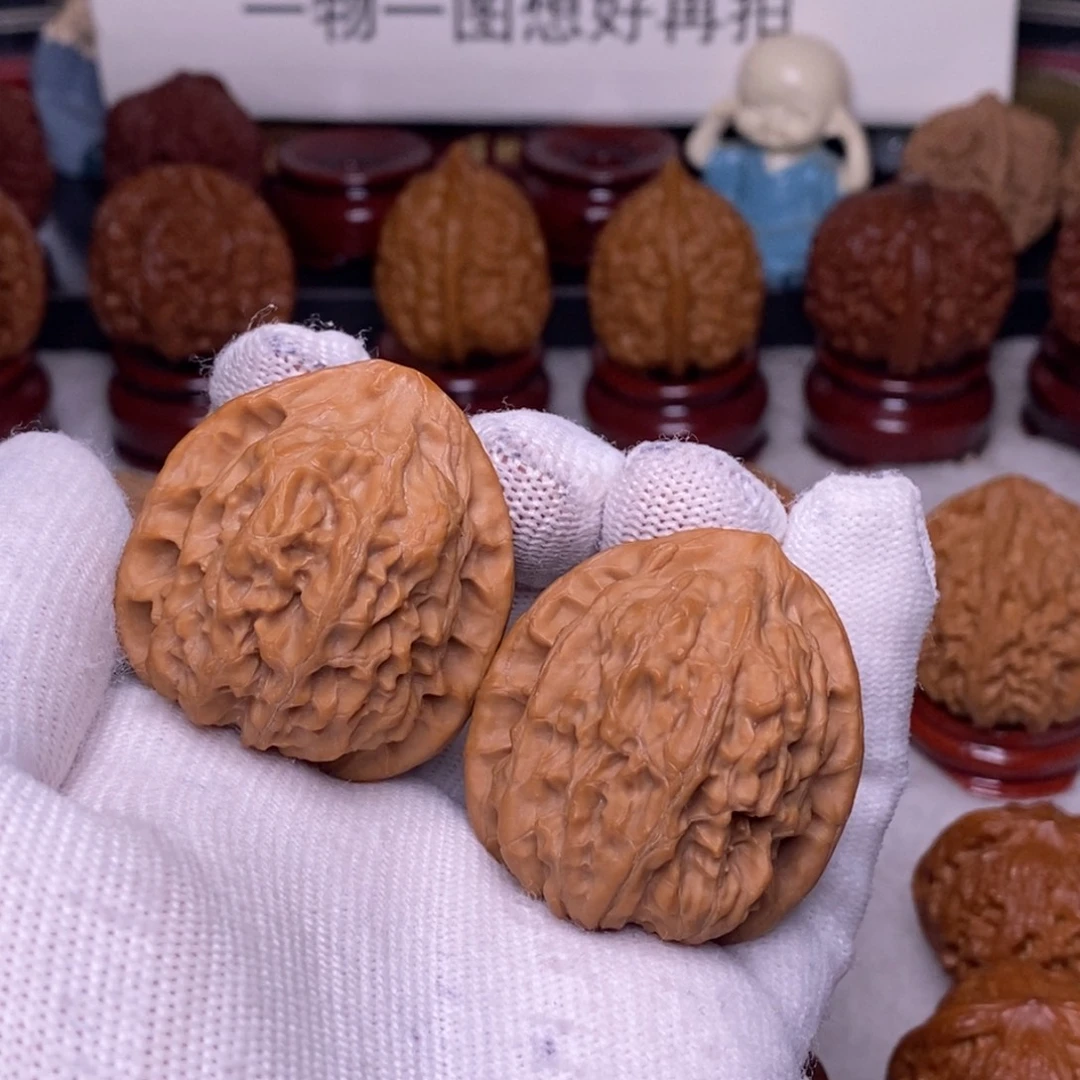 望***猫文玩核桃吊坠靠山王