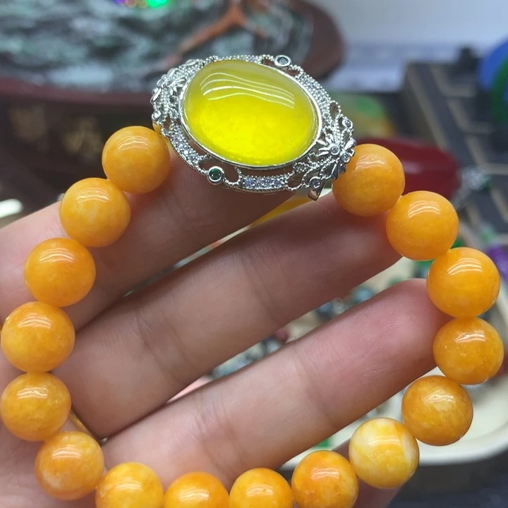 翡翠未镶嵌颈饰吊坠