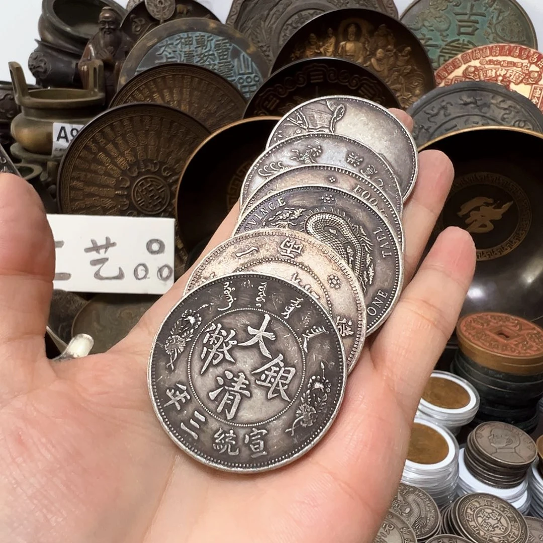 金属复古风格摆件