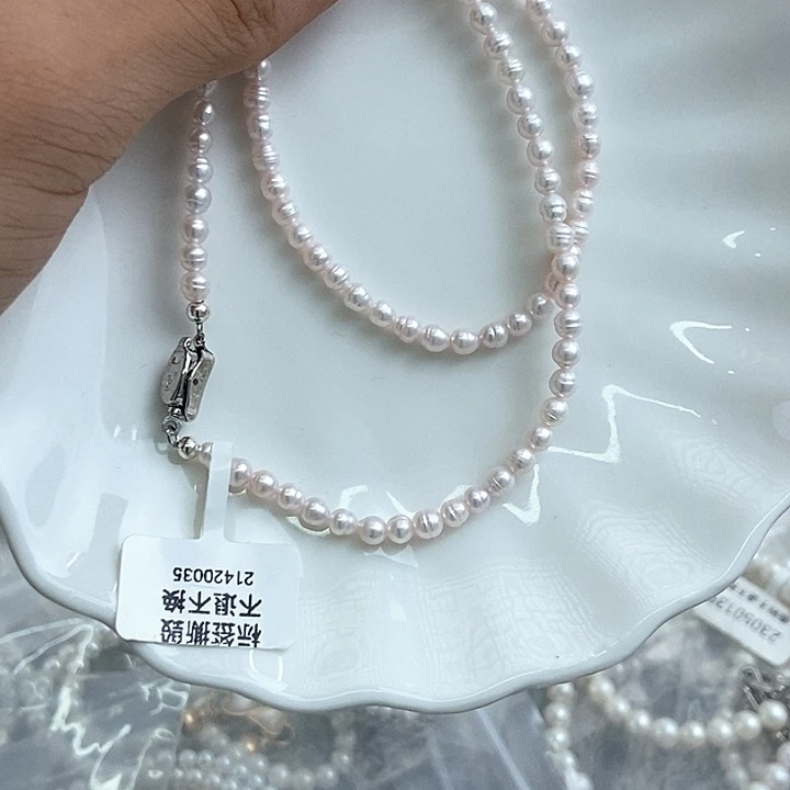 颈饰未镶嵌淡水珍珠