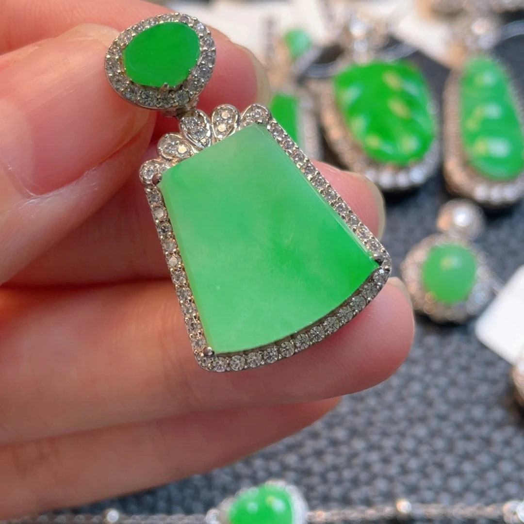 翡翠银S925镶嵌吊坠(不含链)