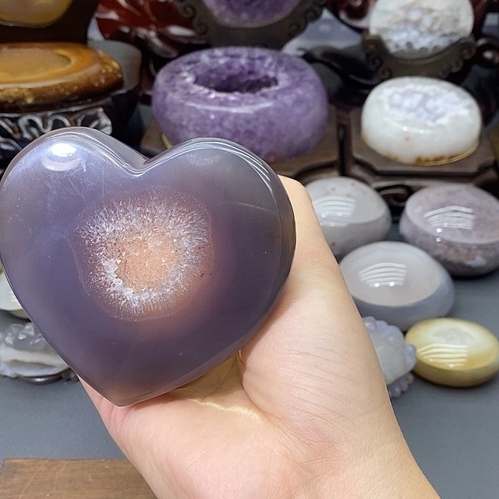 紫晶未镶嵌摆件爱心