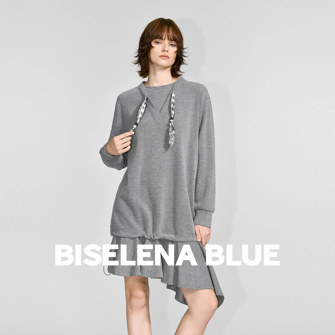 贝茜妮设计感V领系带不规则卫衣裙女2025年冬新款显瘦气质连衣裙