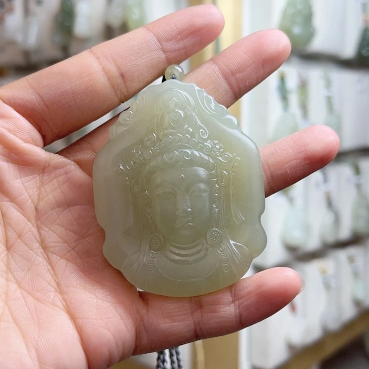 颈饰未镶嵌和田玉（糖玉）Q*A