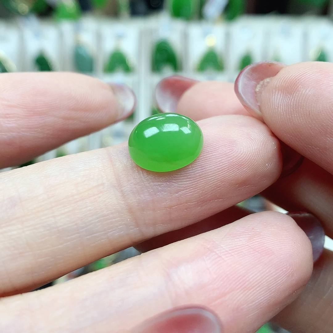 旋***律和田玉（碧玉）未镶嵌珠宝半成品10