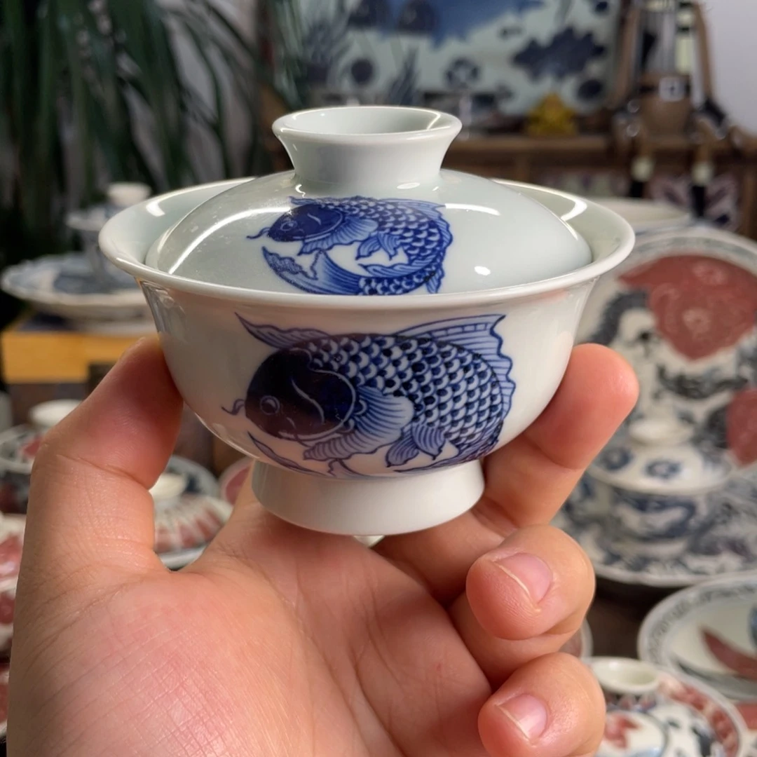 元青花团鱼盖碗微瑕