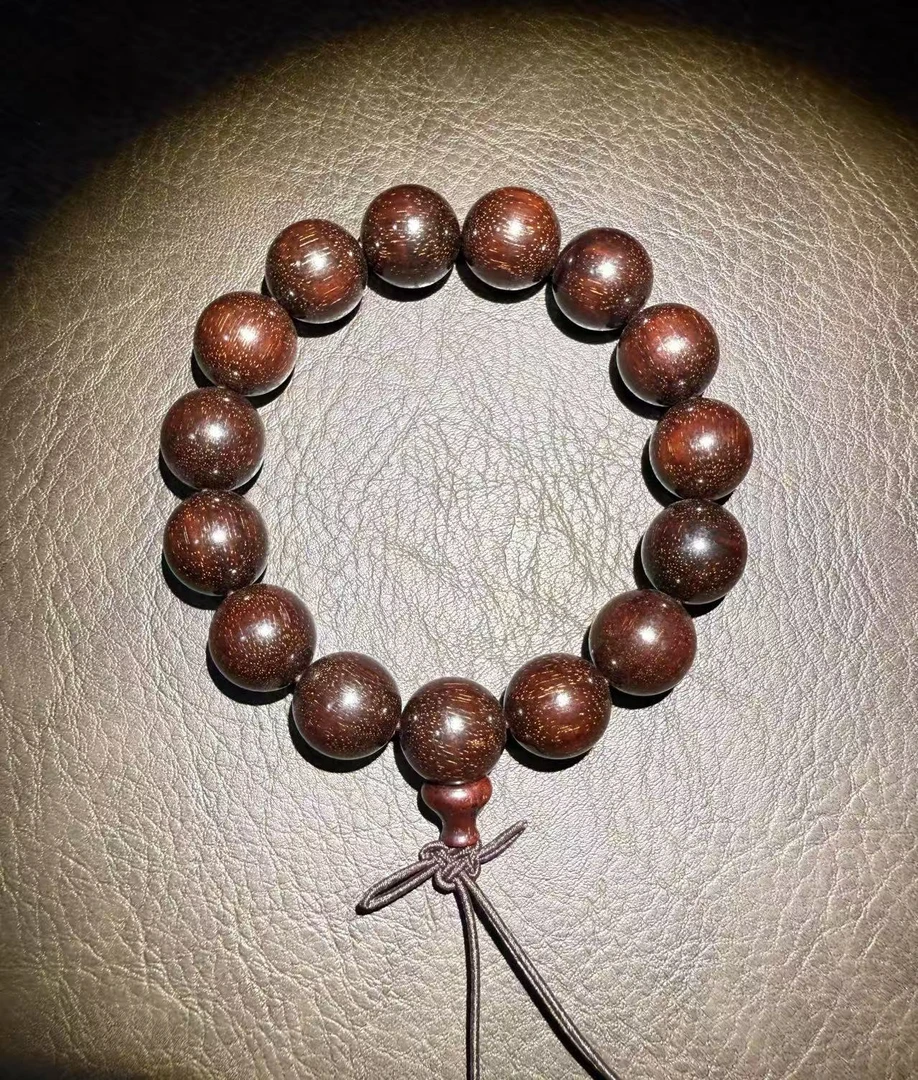 8035小叶紫檀精品手串8035（无礼盒）