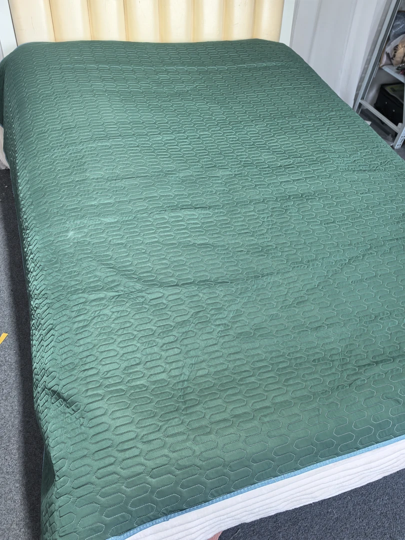 小华约200*200深林绿乳胶凉席发1