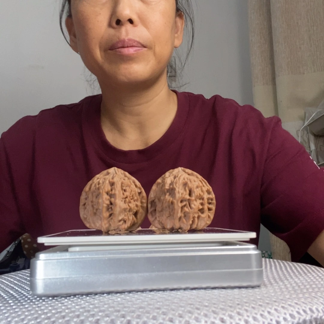 6***.吊坠文玩核桃白狮子头